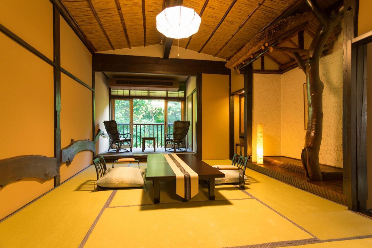 Honke Bankyu Hotel Nikko Bagian luar foto
