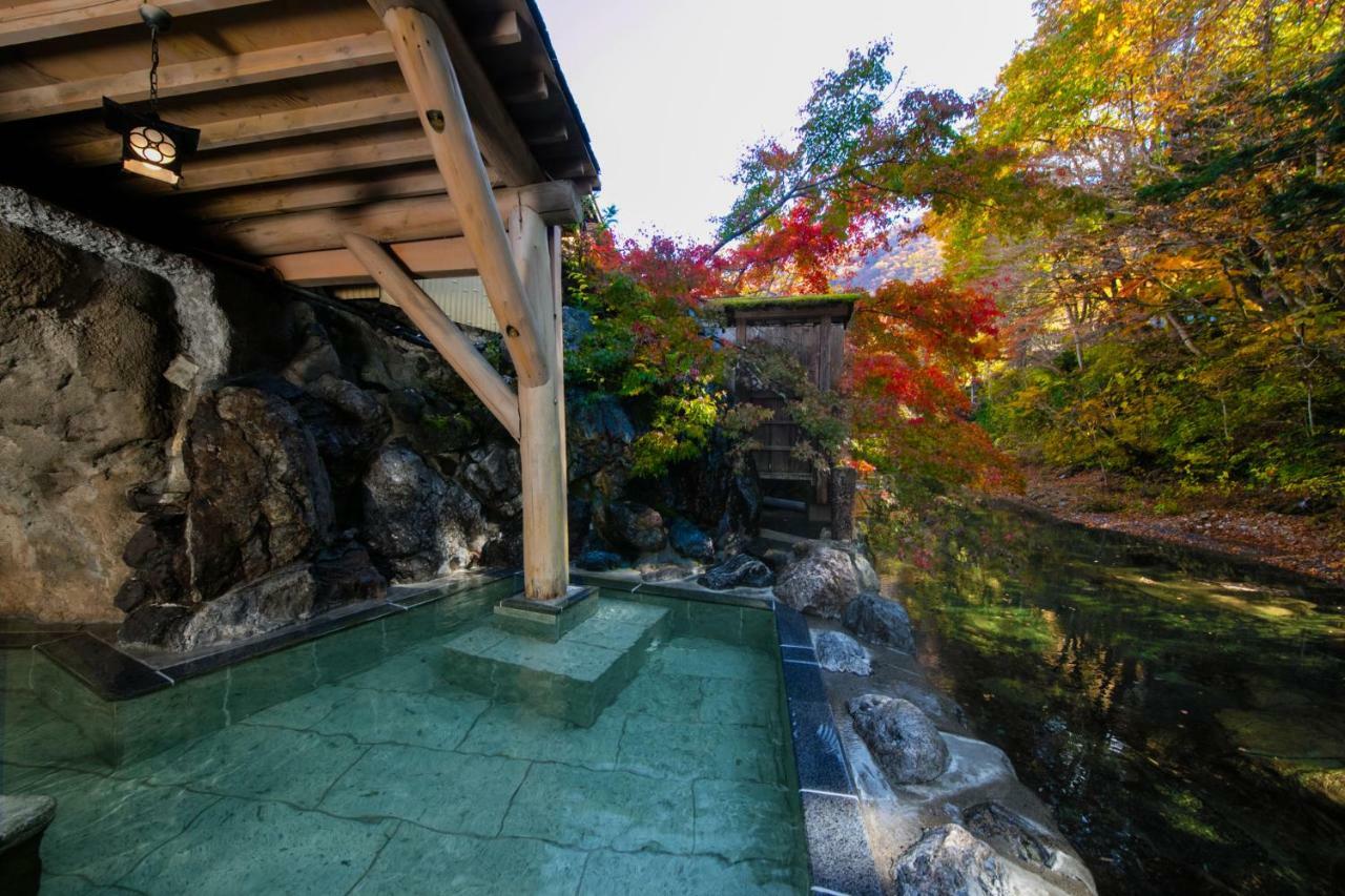 Honke Bankyu Hotel Nikko Bagian luar foto